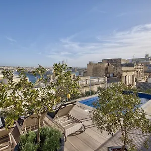 https://66-stpauls.hotelssaintjulians.com